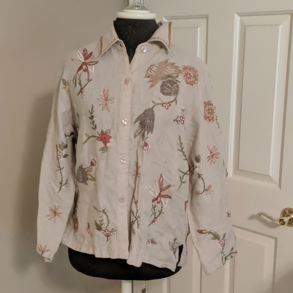 Cold Water Creek Flowered embroidered blouse.